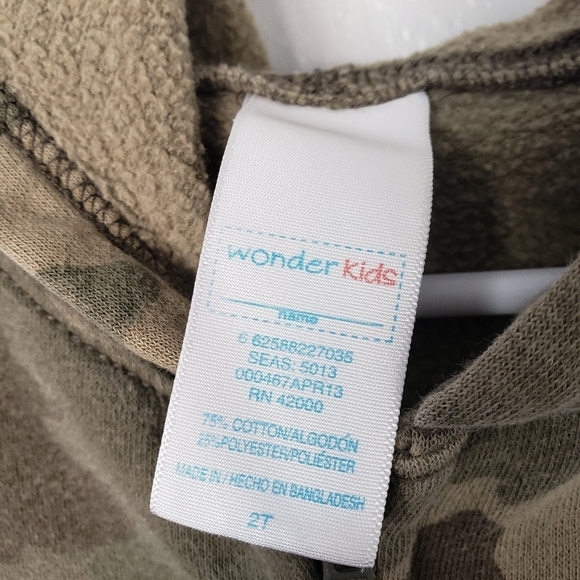 WonderKids Toddler Boy 2T Green Camo Jacket Skull Crossbones - Picture 2 of 4